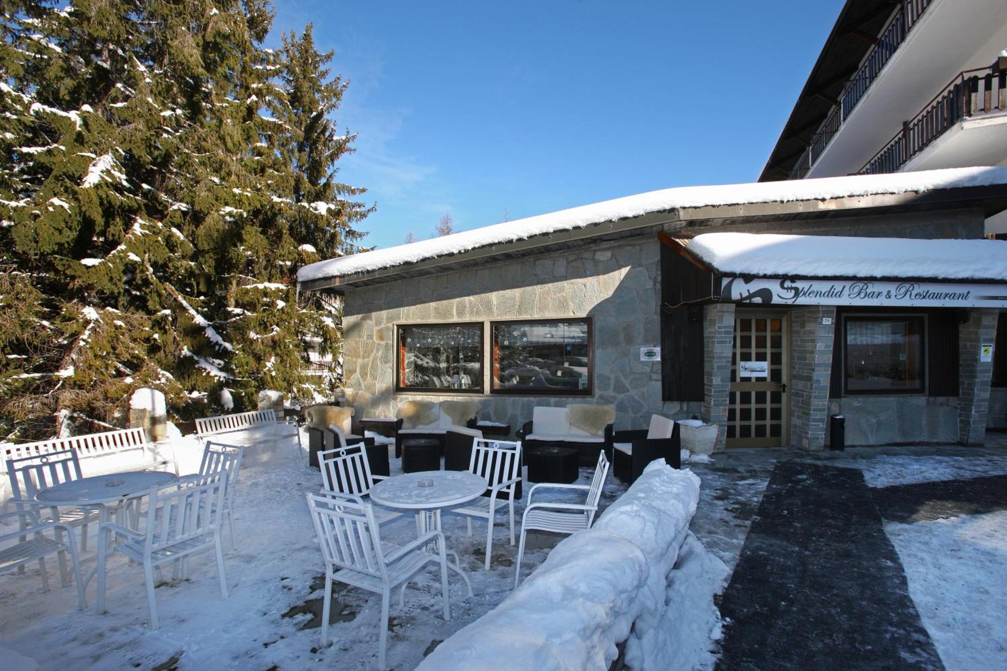 Hotel Splendid Oulx Exteriör bild